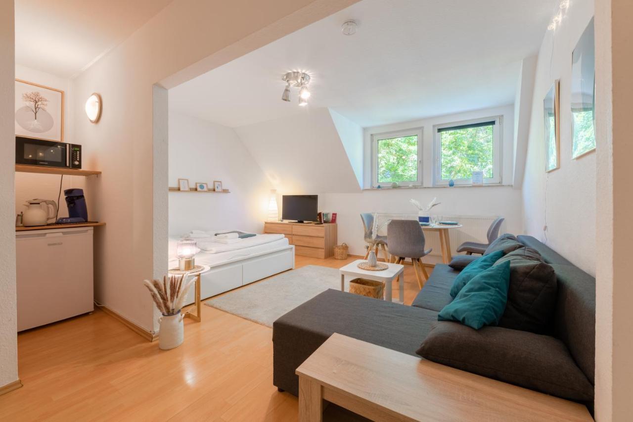 Stay Awesome - Schonfeld Apartment, Netflix Und Kostenloses Parken Kassel Buitenkant foto